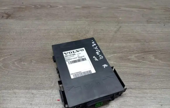 Volvo XC70 Keyless (KESSY) go control unit/module 5WK49232C 30772784