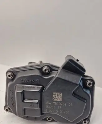 BMW 5 F10 F11 Throttle valve 7810752 10378517