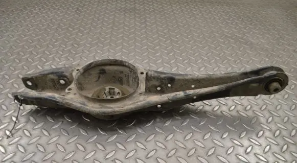 Volkswagen Golf VII Rear upper control arm/wishbone 5Q0505311D
