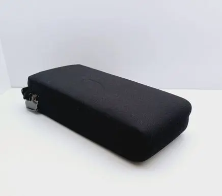 Mazda 3 I Rear seat armrest 