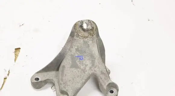 Ford Mustang VI Engine mount bracket BR33-6037-BA