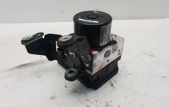 Volvo V60 ABS Pump 31329137 28526258043 10061935501