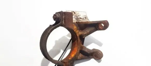 Ford Focus Engine mounting bracket 4m513k305ea 4m51-3k305-ea