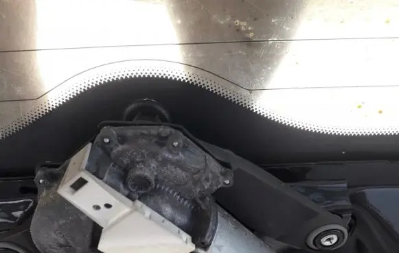 Citroen C3 Rear window wiper motor