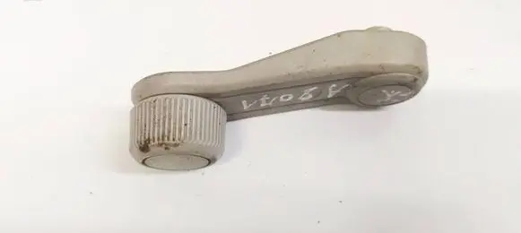 Mercedes-Benz B W245 Front door window winding handle A1697600002