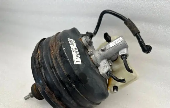 Audi A6 S6 C6 4F Brake booster 4F0612105G