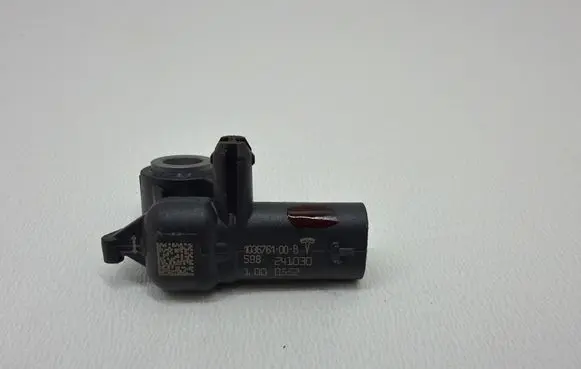 Tesla Model Y Airbag deployment crash/impact sensor 103676100B 1000552