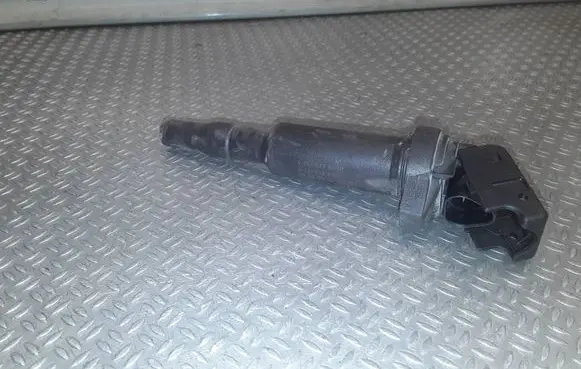 Mini One - Cooper Coupe R56 High voltage ignition coil 75716438001 0221504470
