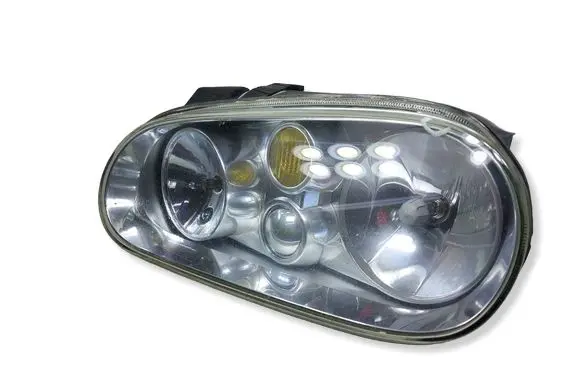 Volkswagen Golf IV Headlight/headlamp 1J1941015BKASACJA 1J1941015B