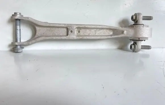 Tesla Model S Rear upper control arm/wishbone 142044100G 1420441