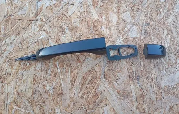 Fiat Freemont Rear door exterior handle 94002558 1RH61TRMAD 68069649AD