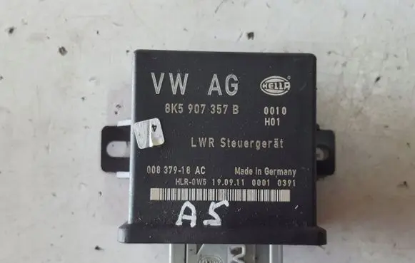 Audi A5 8T 8F Light module LCM 8K5907357B