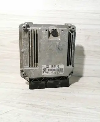 Volkswagen Eos Engine control unit/module 1Q0907115 1039S12667 0261S02281