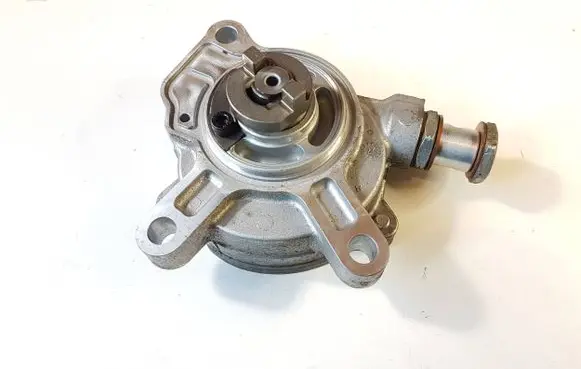 Mazda CX-5 II Vacuum pump PE2718G00A 2204084425