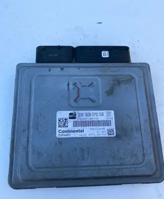 Seat Ibiza IV (6J,6P) Engine control unit/module 03F906070GS 03F907309AE 5WP44831