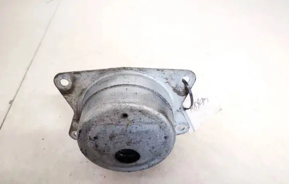 Fiat Croma Engine mount bracket v05609