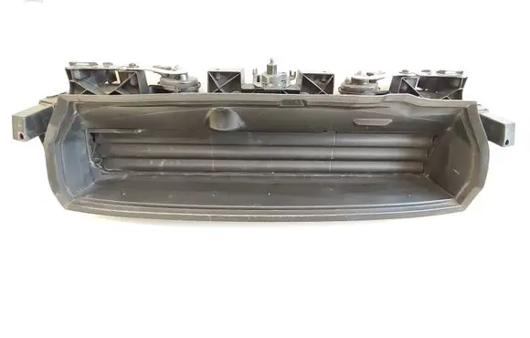 Audi e-tron Intercooler air guide/duct channel 4KE807771 4KE121285F 4KE951229