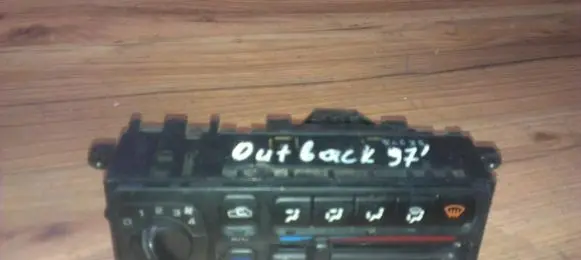 Subaru Outback Climate control unit