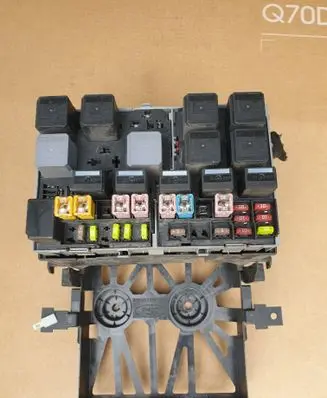 Ford Transit Fuse module 6C1T14A067CB