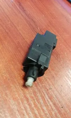 Mercedes-Benz A W168 Brake pedal sensor switch 0015452009
