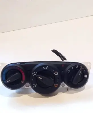 Ford Focus Climate control unit 98AB18C419