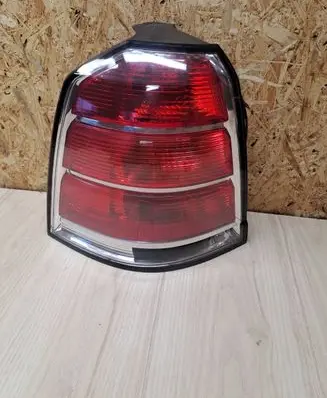 Opel Zafira B Rear/tail lights 154421948