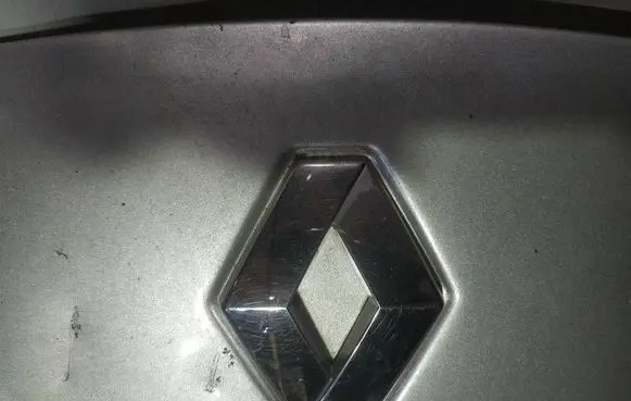 Renault Espace III Manufacturer badge logo/emblem 