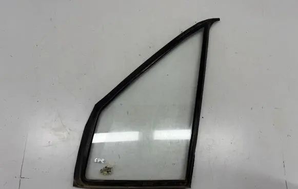 Mercedes-Benz Sprinter W901 W902 W903 W904 Front door vent window glass four-door 43R000042