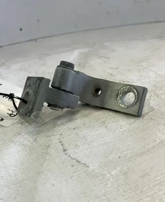 Peugeot Bipper Front door upper hinge C372