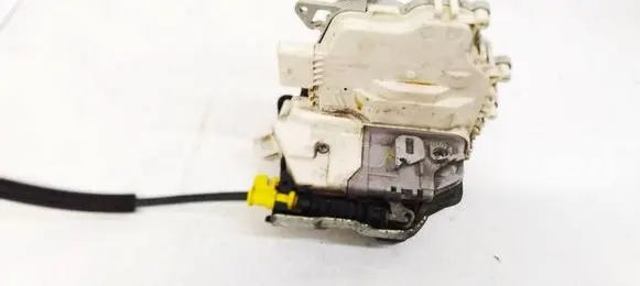 Audi A5 8T 8F Front door lock 8J2837015C 8J2.837.015.C