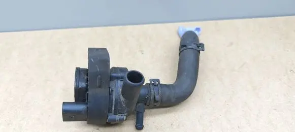 Mercedes-Benz E A207 Electric auxiliary coolant/water pump A2118350028