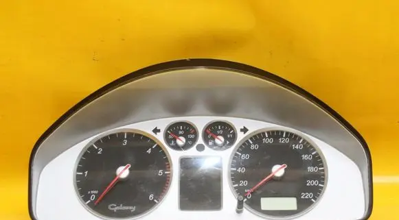 Ford Galaxy Speedometer (instrument cluster) 7M5920800E
