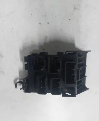 Toyota Avensis T250 Fuse box set PPT40 0014