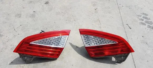 Ford Mondeo MK IV Tailgate rear/tail lights