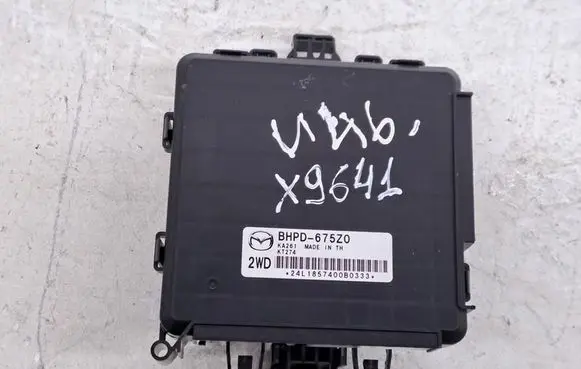 Mazda CX-30 Comfort/convenience module BHPD675Z0