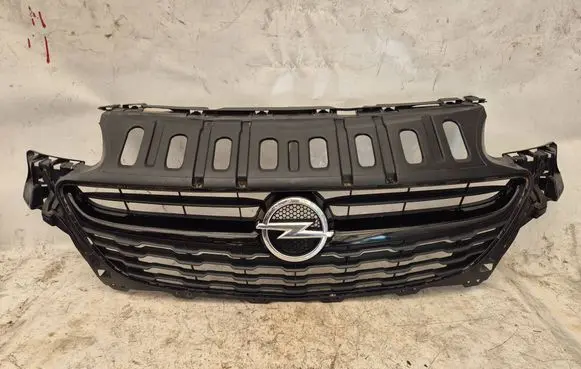 Opel Corsa E Front bumper upper radiator grill 39003576 475498858 39005563