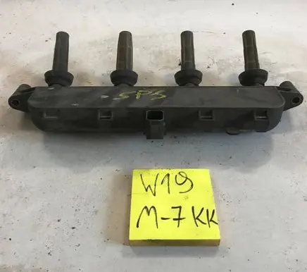 Peugeot 206 High voltage ignition coil 9628158580 211543011