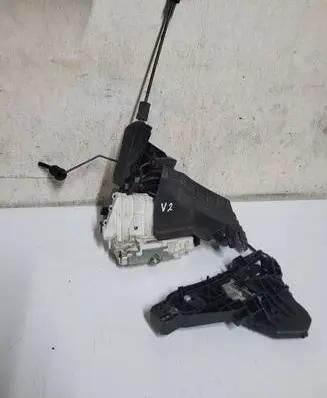 Mercedes-Benz B W245 Front door lock 1697202735