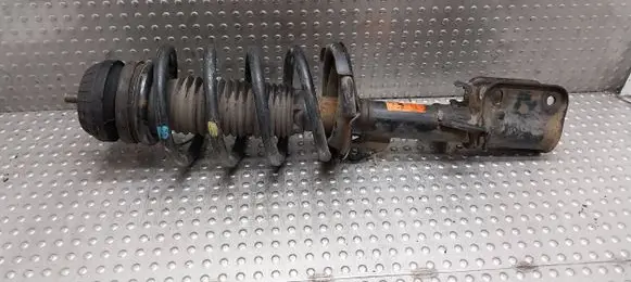 Mercedes-Benz Vito Viano W638 Front shock absorber/damper 6383200813