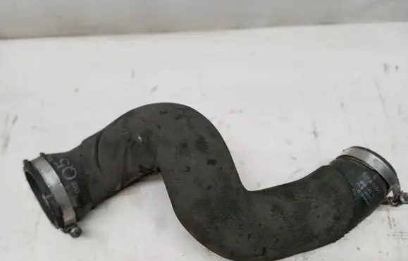 Audi Q5 SQ5 Intercooler hose/pipe 8R0145737J