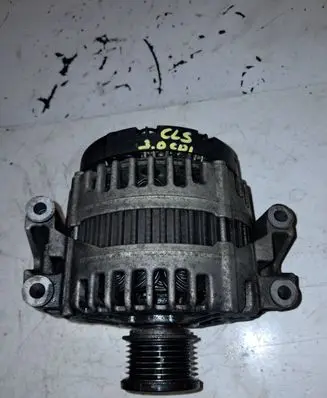 Mercedes-Benz CLS C219 Generator/alternator A0131547002