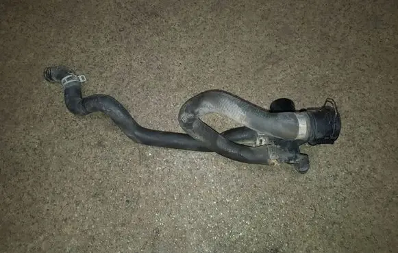 Coolant heater control valve