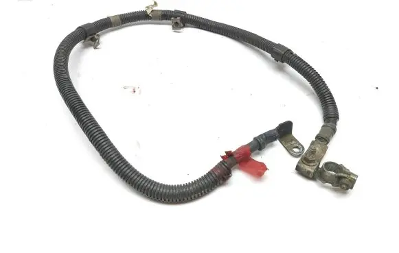 Toyota Land Cruiser (J200) Positive cable (battery)