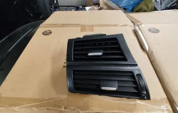 BMW X5 E70 Dashboard side air vent grill/cover trim 9227767 14482110