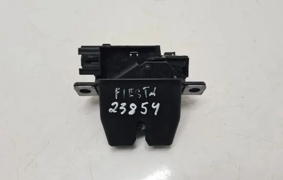 Loading door lock