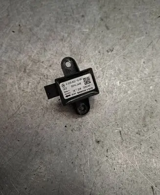 Mercedes-Benz E W211 Airbag deployment crash/impact sensor A0038201926 00804511 5WK43446