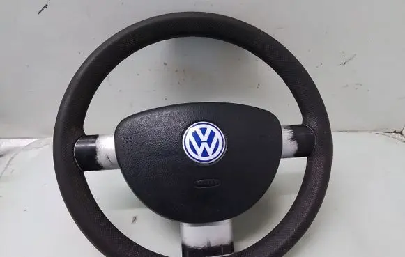 Volkswagen New Beetle Steering wheel
