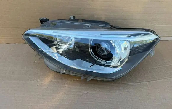 BMW 1 F20 F21 Headlight/headlamp 722967710