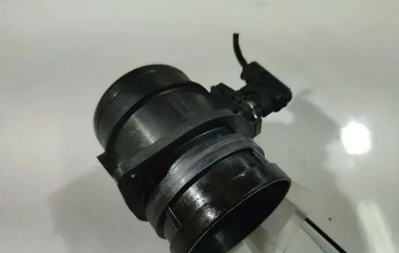 Audi A5 8T 8F Mass air flow meter 06J906461L