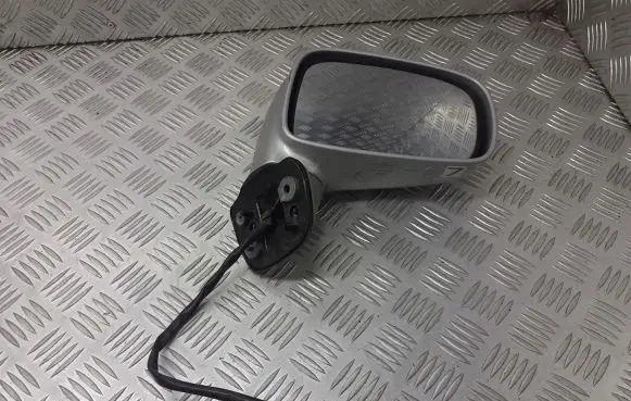Suzuki Liana Front door electric wing mirror E4012162